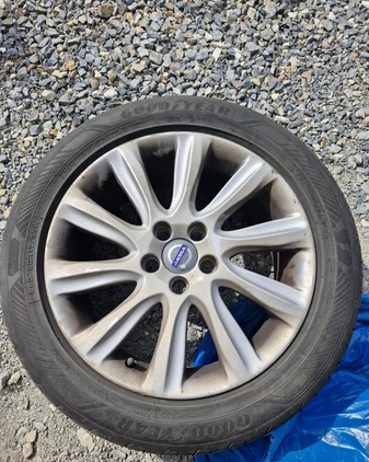 Volvo V60 cena 29000 przebieg: 265000, rok produkcji 2011 z Iłowa małe 277
